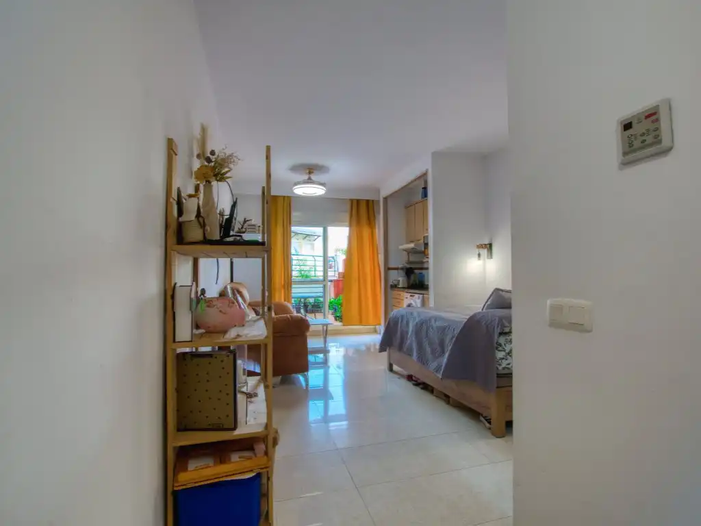 Habitación de Estudio en venta en Rincón de la Victoria con Terraza, Piscina y Piscina comunitaria