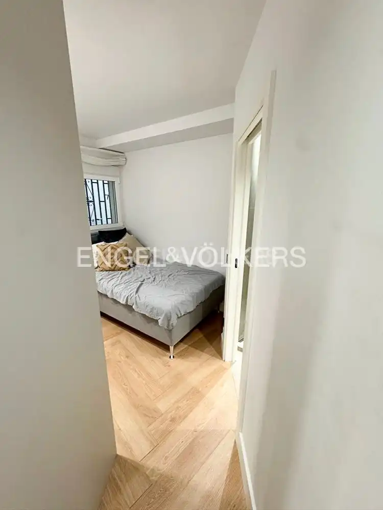 Bedroom of Flat for rent in Madrid  with Air Conditioner, Heating and Furnished
