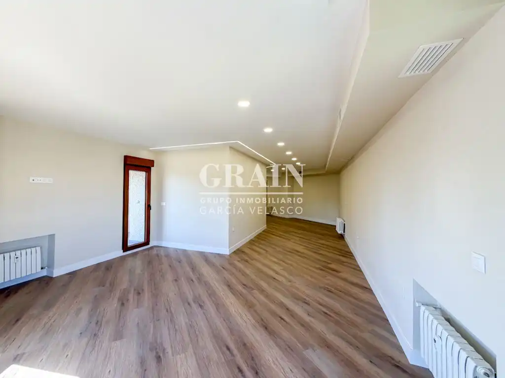 Appartamento con terrazza in vendita a Centro, imagen 3