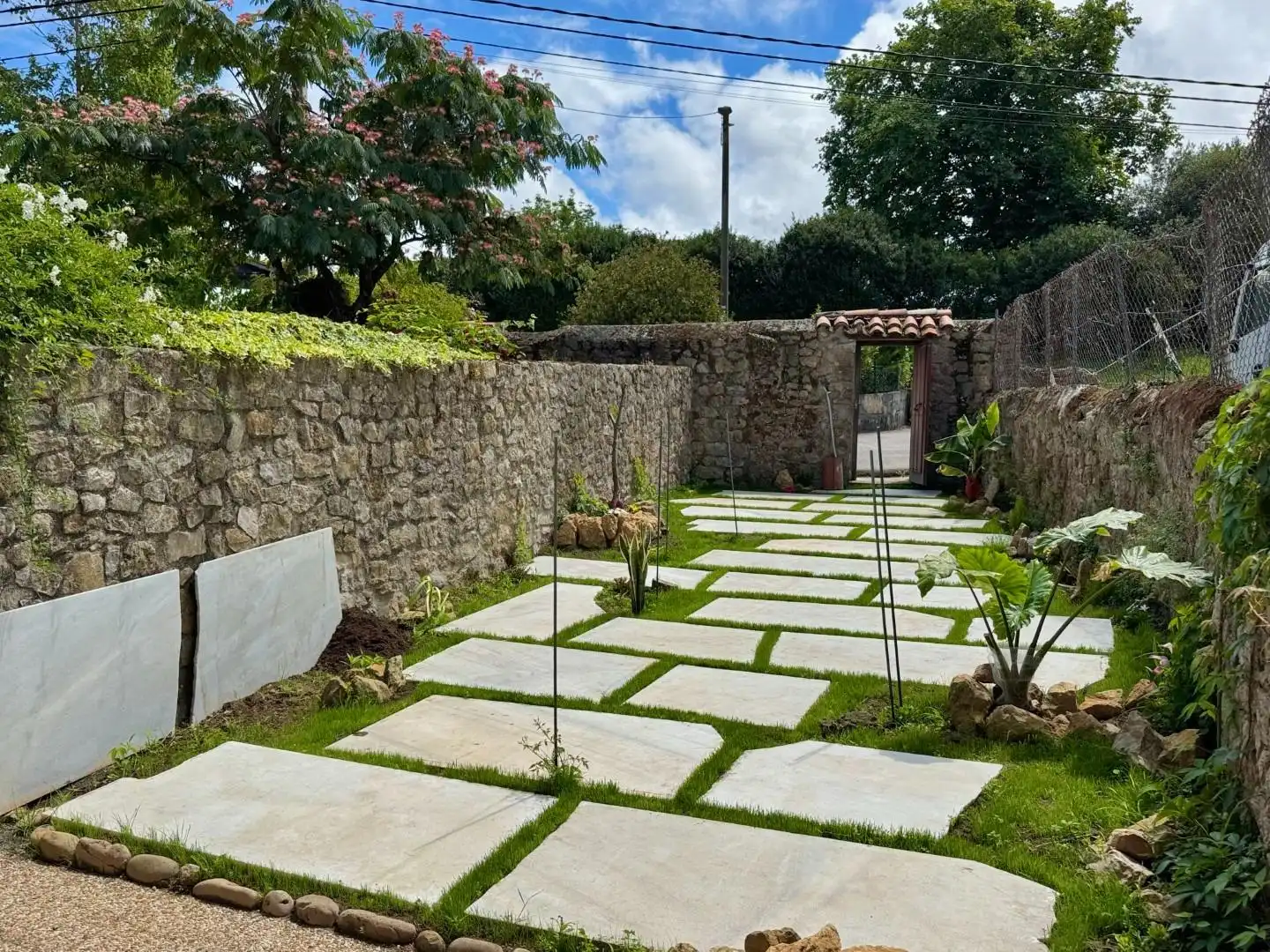 Terrassa de Casa o xalet en venda en Valdáliga amb Jardí privat i Balcó