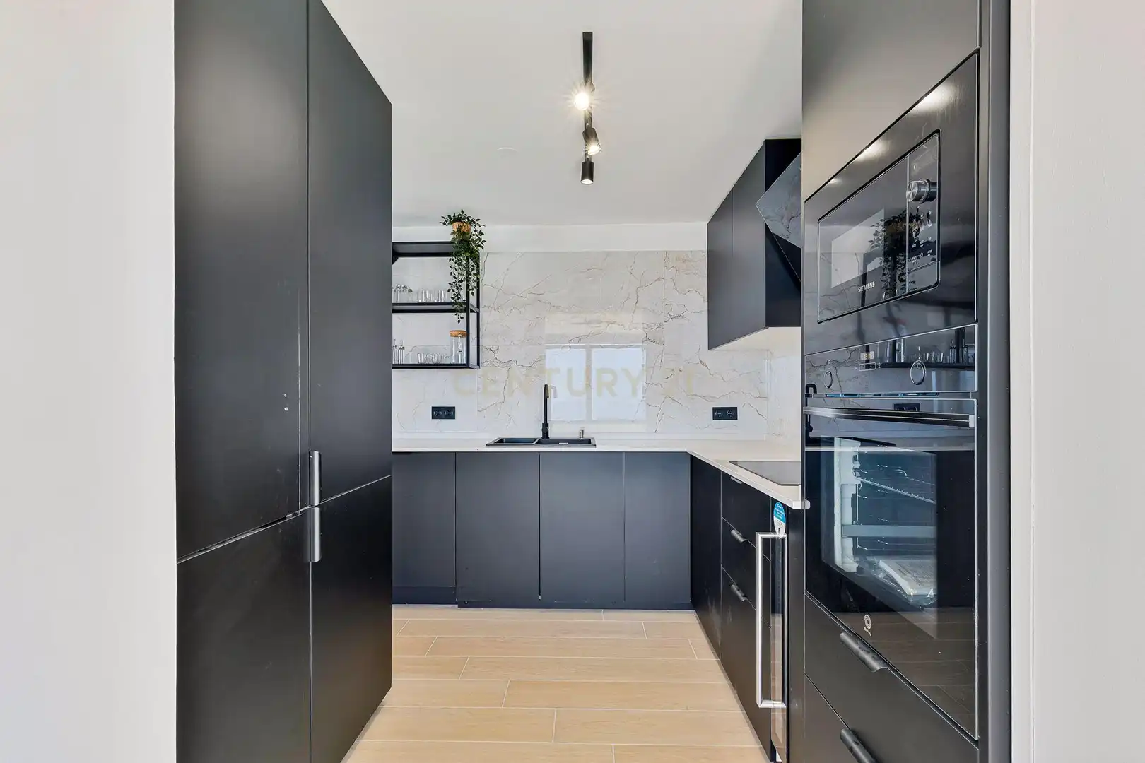 Cuina de Apartament en venda en Mijas amb Aire condicionat i Alarma