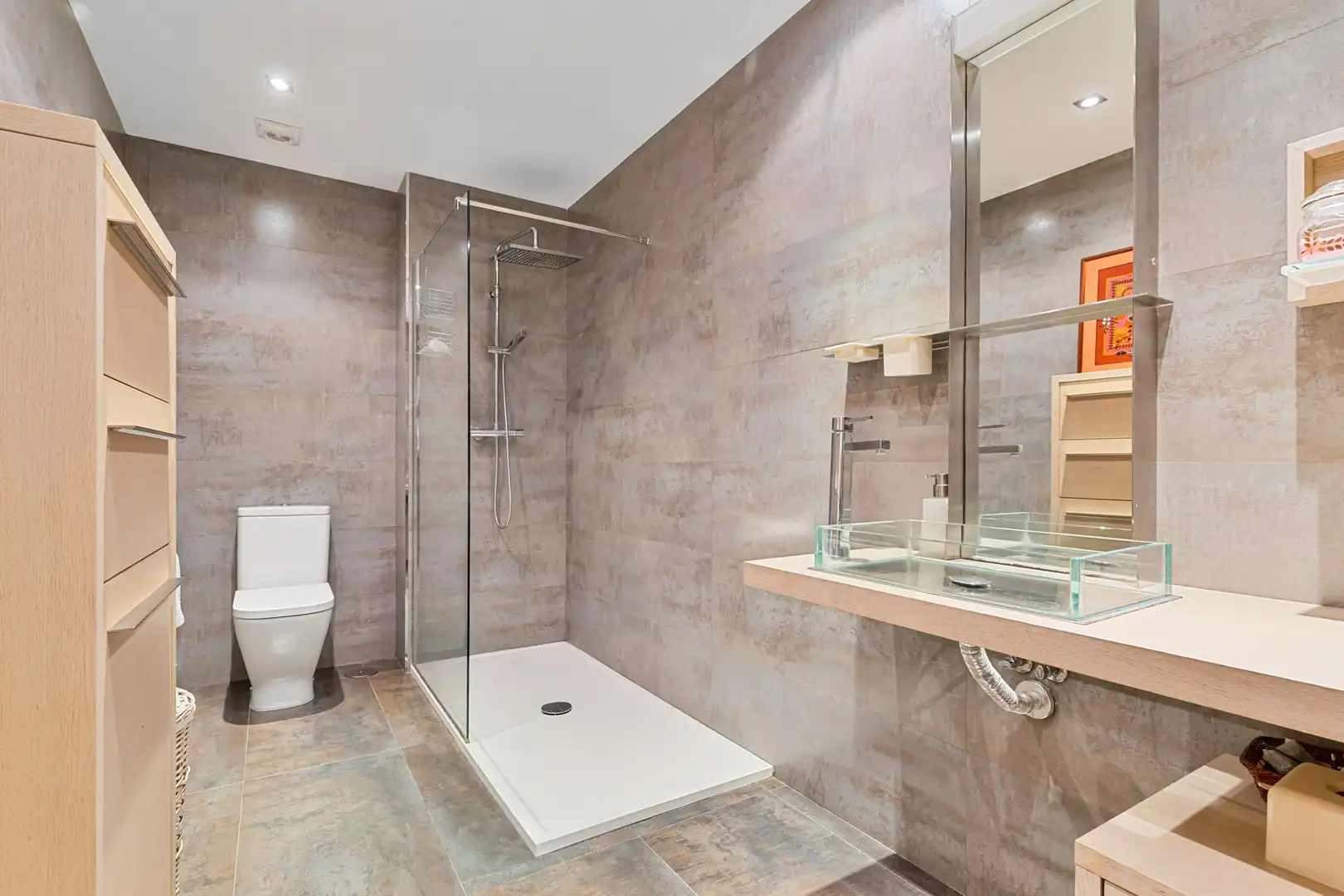 Bathroom of Flat for sale in Marbella  with Air Conditioner, Heating and Terrace