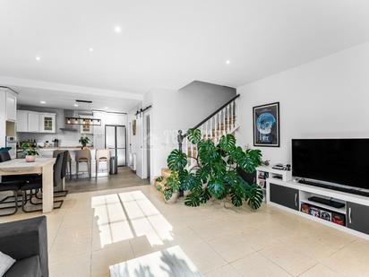 Living room of Single-family semi-detached for sale in Canyelles  with Air Conditioner, Heating and Parquet flooring