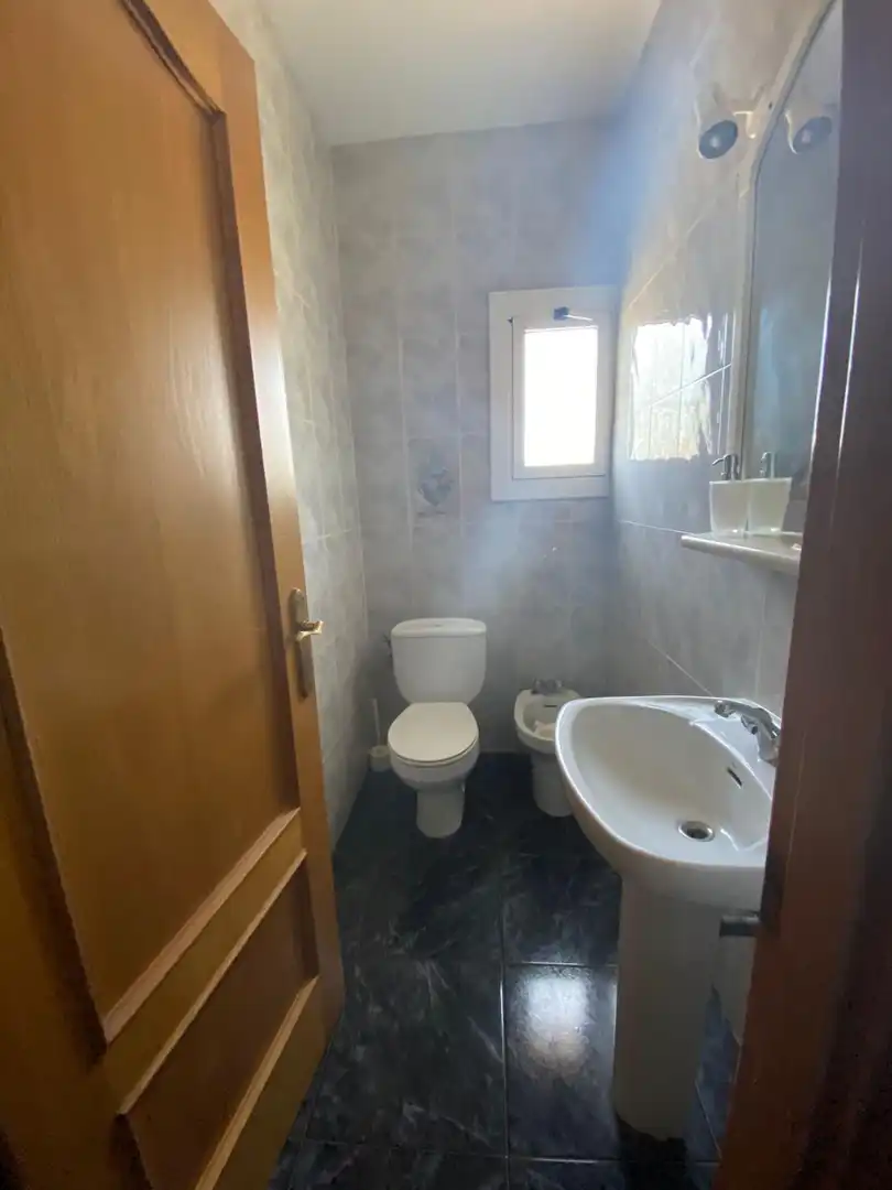 Baño de Casa o chalet en venta en Vilanova i la Geltrú con Terraza