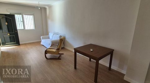 Foto 2 de Dúplex en venta en Calle Pintor Juan Gris, La Zarzuela - San José - Belén, Linares