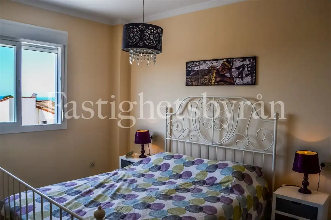 Dormitori de Apartament en venda en Vélez-Málaga amb Aire condicionat, Terrassa i Traster