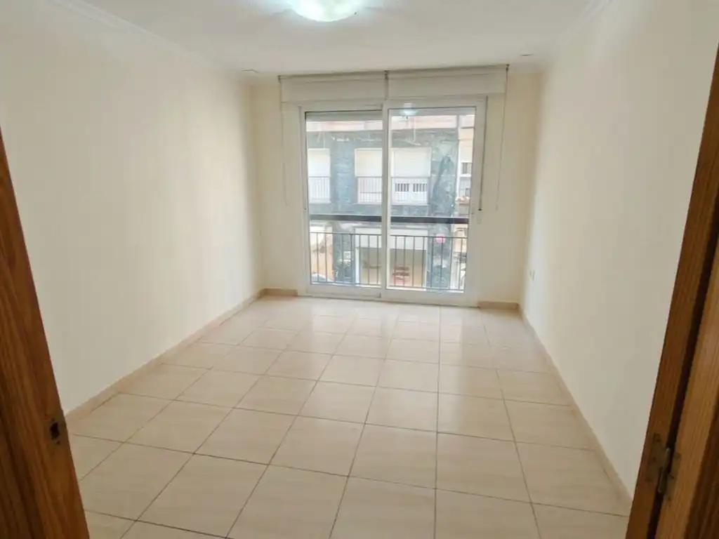 Schlafzimmer von Büro zur Miete in Elche / Elx mit Klimaanlage, Heizung und Möbliert