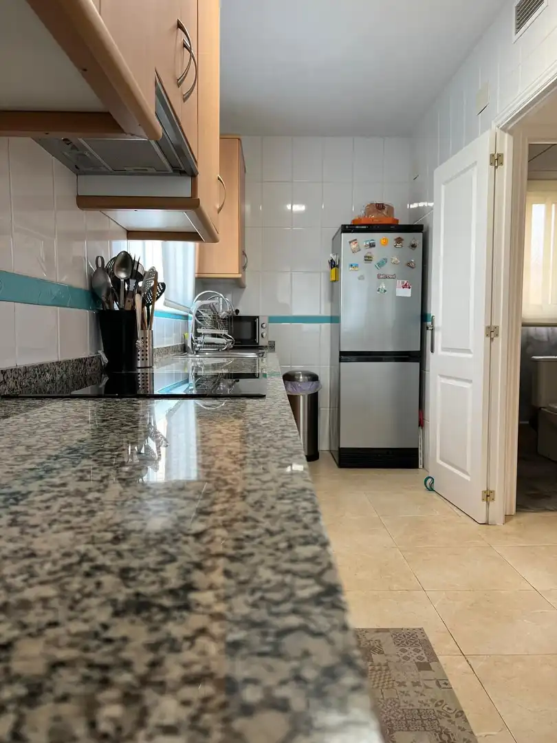 Cuina de Casa o xalet en venda en Creixell amb Calefacció i Jardí privat