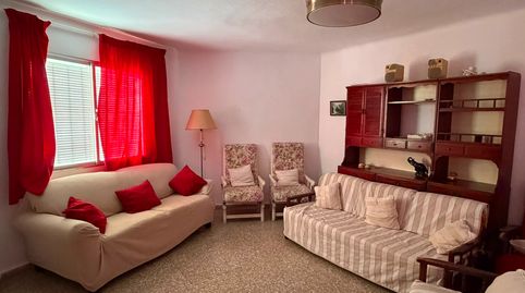 Foto 2 de Piso en venta en Avenida Duque de Ahumada, 5, Poniente - Faro, Vélez-Málaga