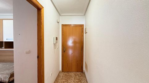Foto 4 de Apartamento en venta en Calle la Sal, Zona Playa del Cura, Torrevieja