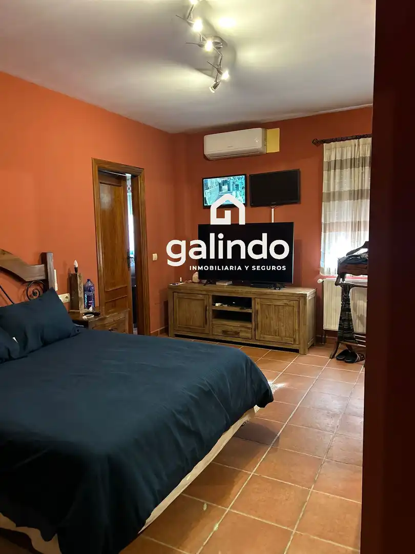 Bedroom of Houses for sale in Málaga  with Swimming Pool and Community pool