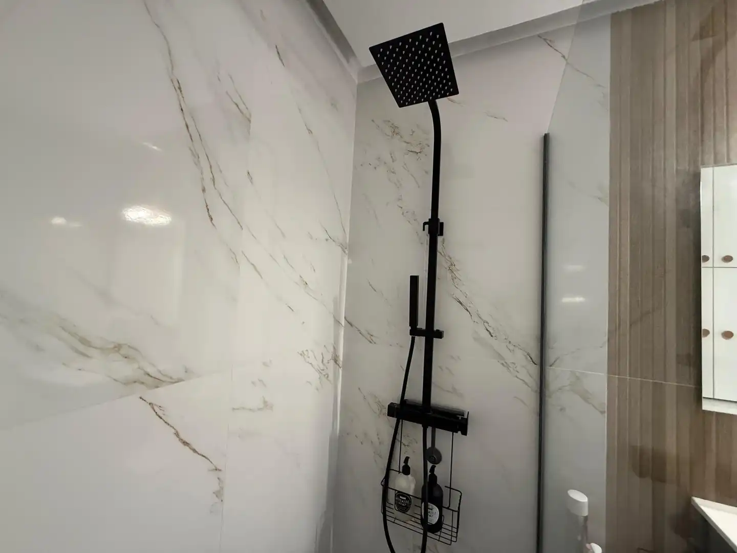 Baño de Piso en venta en Teguise con Terraza y Piscina comunitaria