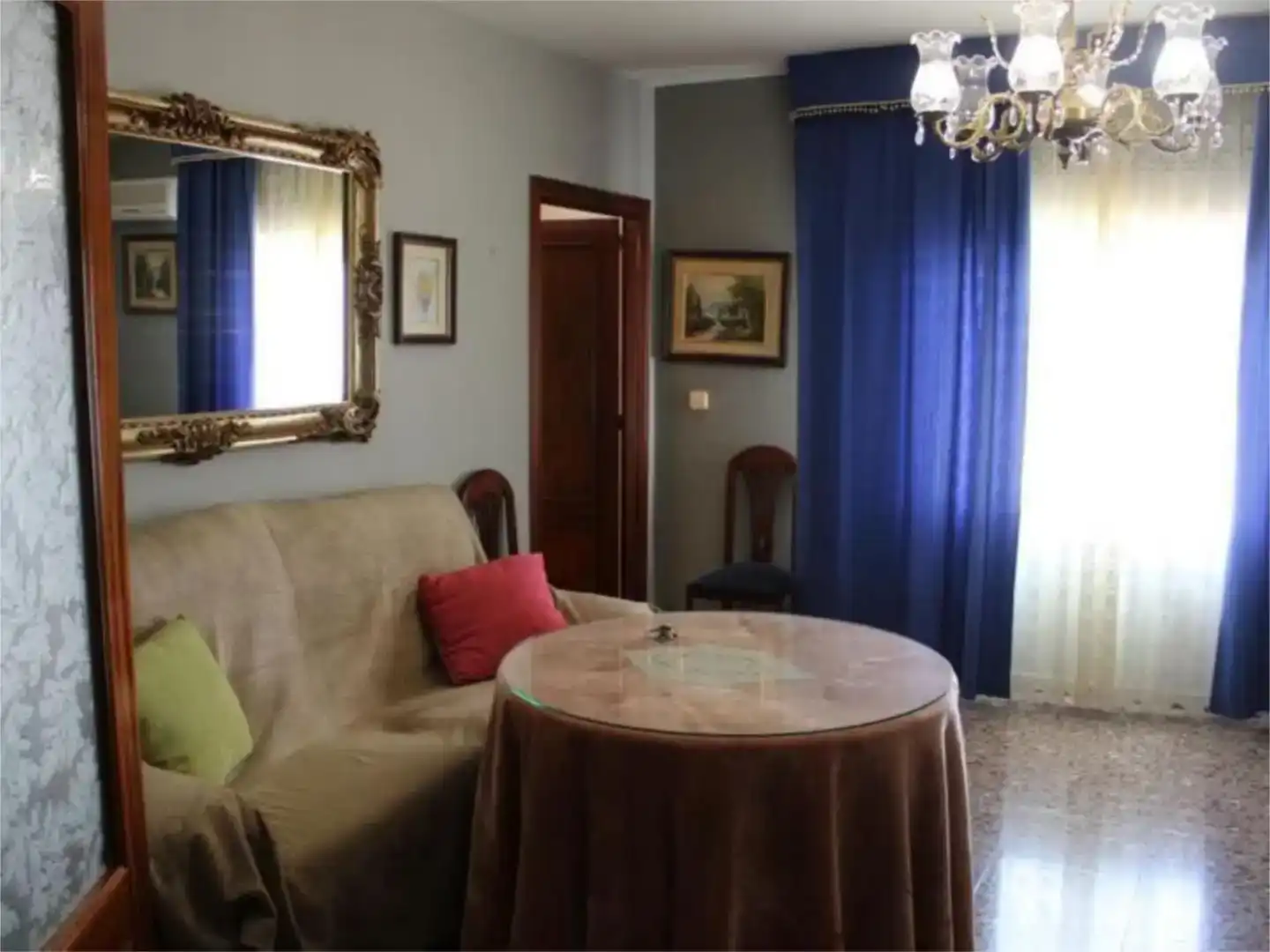 Sala de estar de Piso en venta en Castellar con Aire acondicionado, Trastero y Amueblado