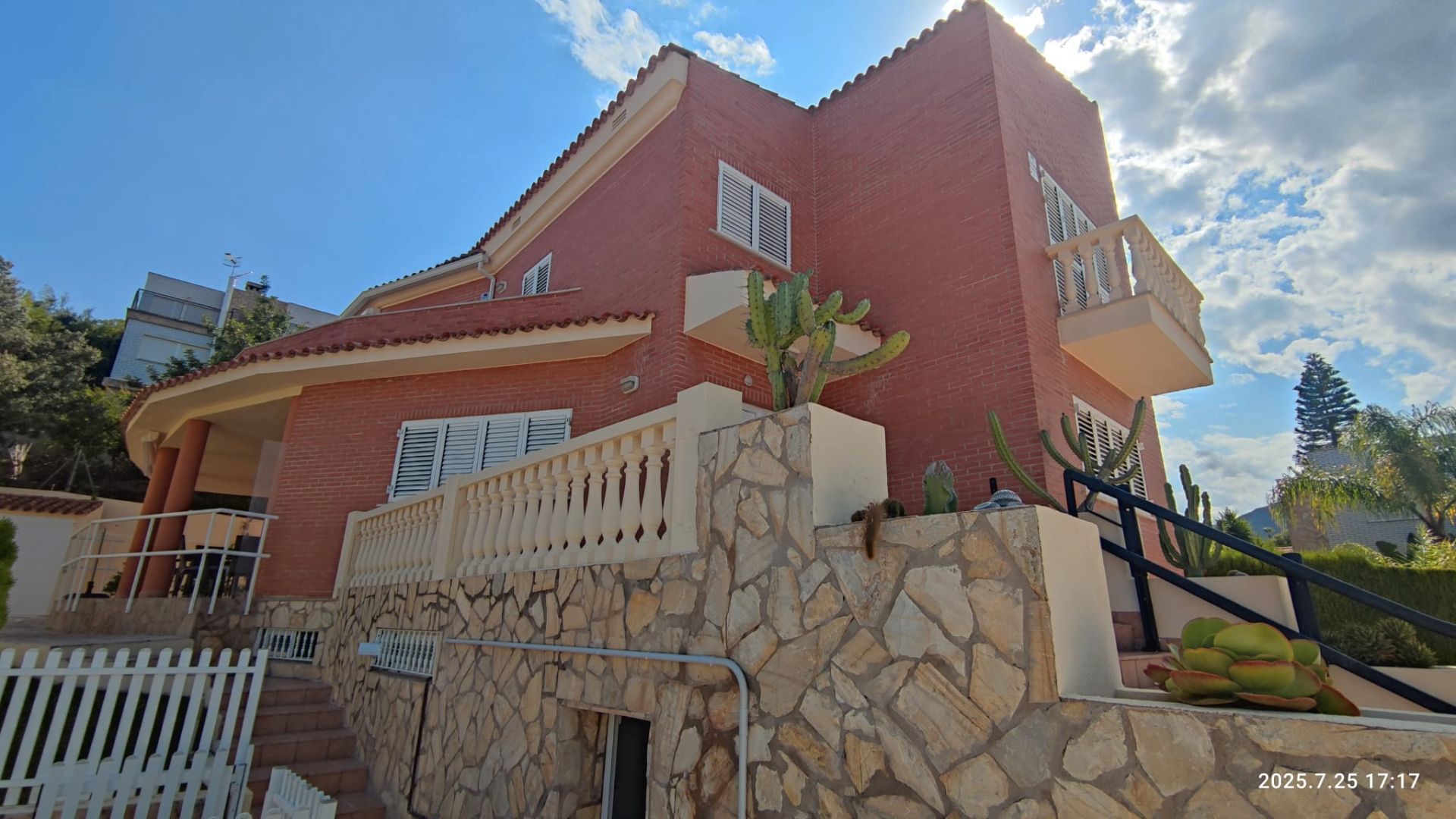 Exterior view of House or chalet for sale in Oropesa del Mar / Orpesa  with Terrace, Swimming Pool and Furnished