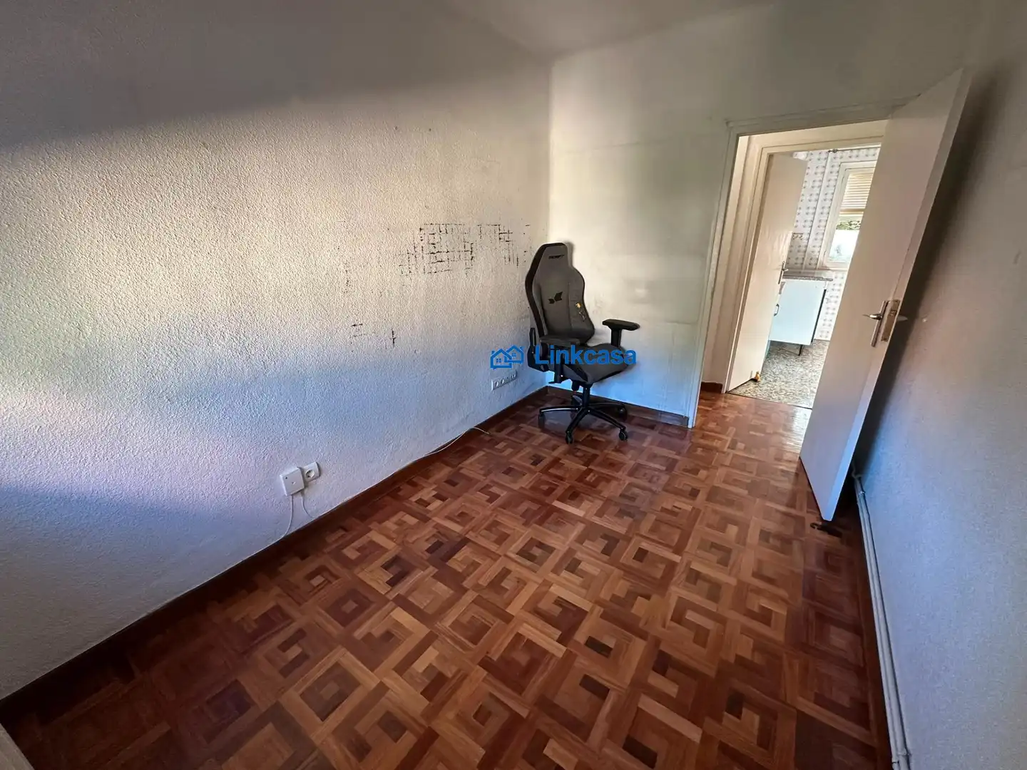 Piso en venta en Madrid con Calefacción, Parquet y Terraza