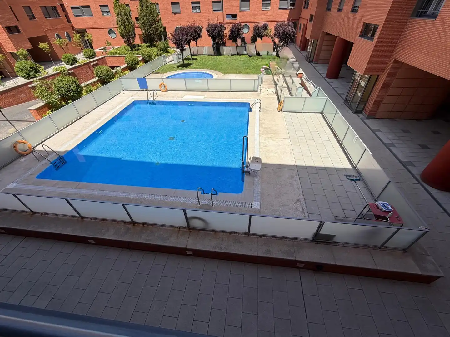 Piscina de Pis en venda en Alcalá de Henares amb Aire condicionat, Calefacció i Traster