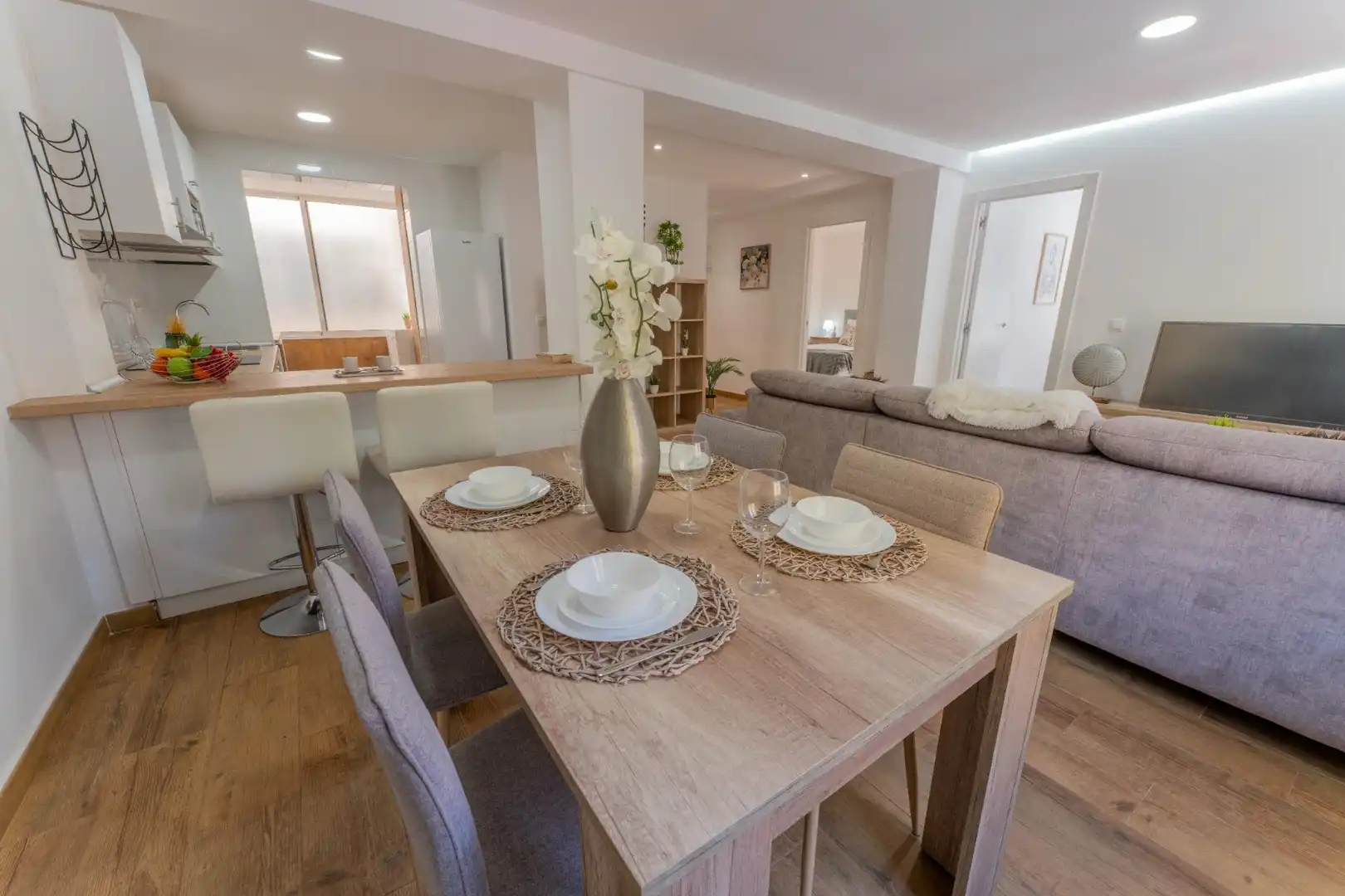 Comedor de Piso en venta en Elche / Elx con Aire acondicionado, Amueblado y Balcón