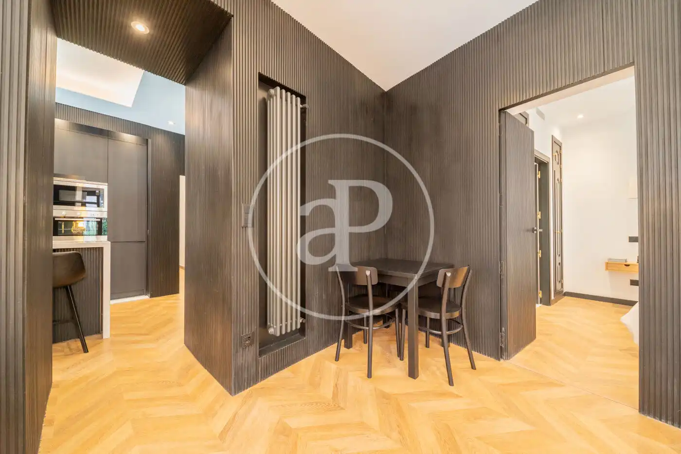 Dining room of Flat for sale in Madrid  with Air Conditioner, Heating and Storage room