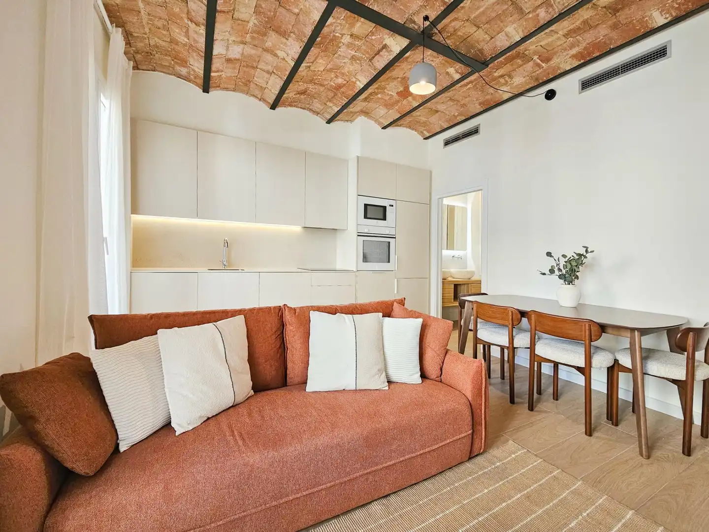 Flat with balcony for sale in Carrer MONISTROL, imagen 8