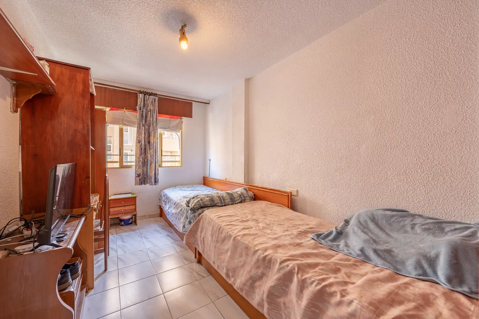 Habitación de Piso en venta en Benidorm con Trastero y Amueblado