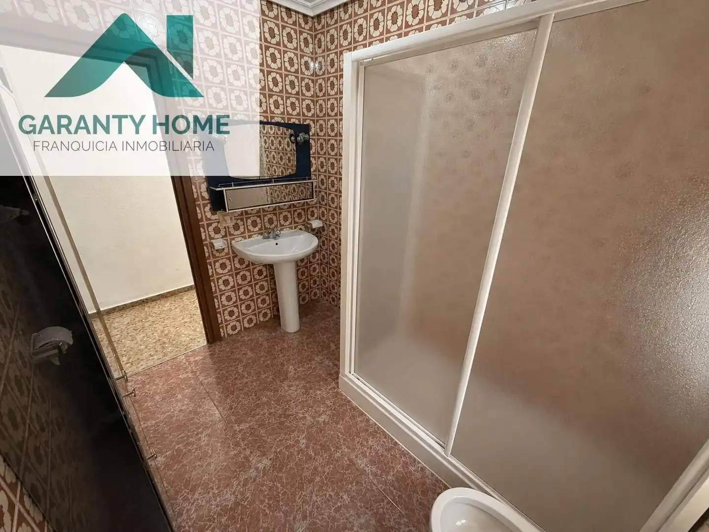 Baño de Piso en venta en Martos con Aire acondicionado y Amueblado
