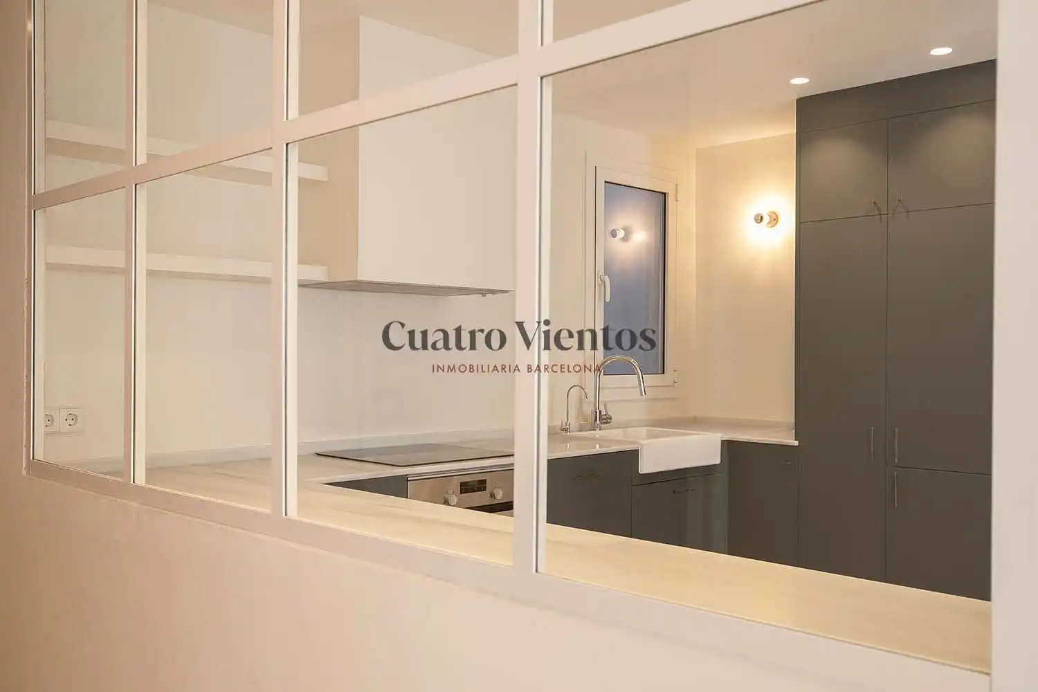 Flat for rent in Carrer de Sant Elies, Sant Gervasi- Galvany