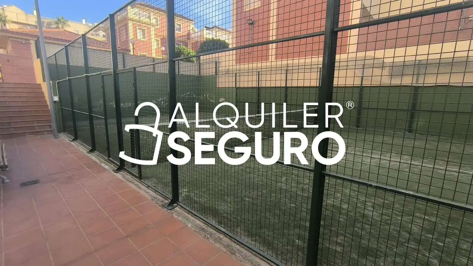 Vista exterior de Piso de alquiler en Dos Hermanas con Aire acondicionado, Piscina y Amueblado