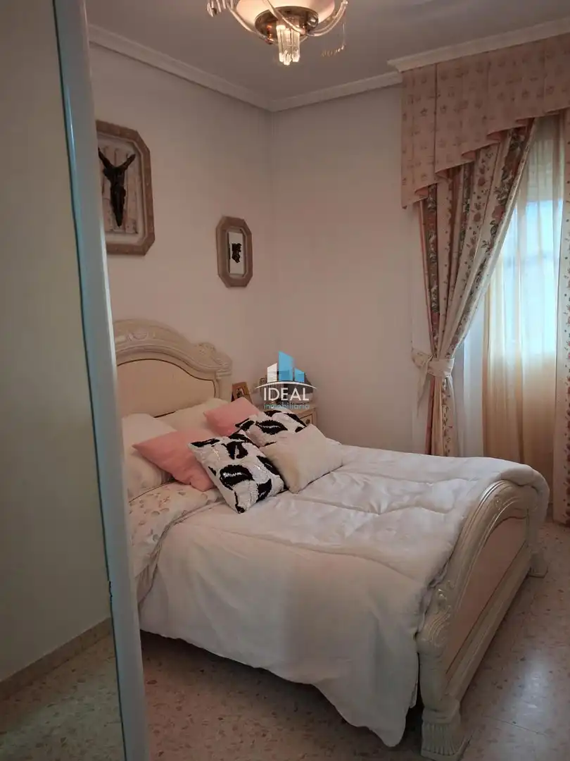 Bedroom of Flat for sale in Don Benito  with Air Conditioner, Heating and Furnished