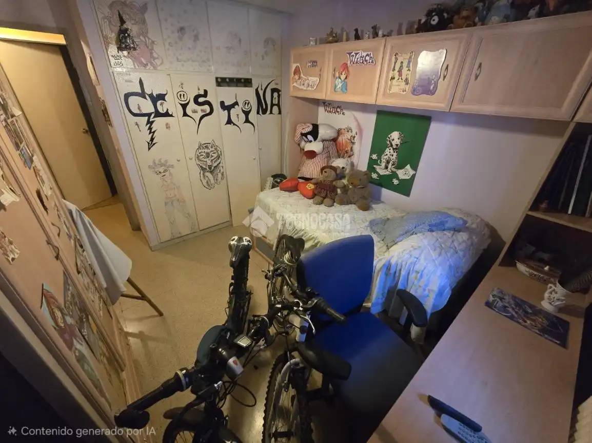 Bedroom of Flat for sale in Madrid  with Air Conditioner and Heating