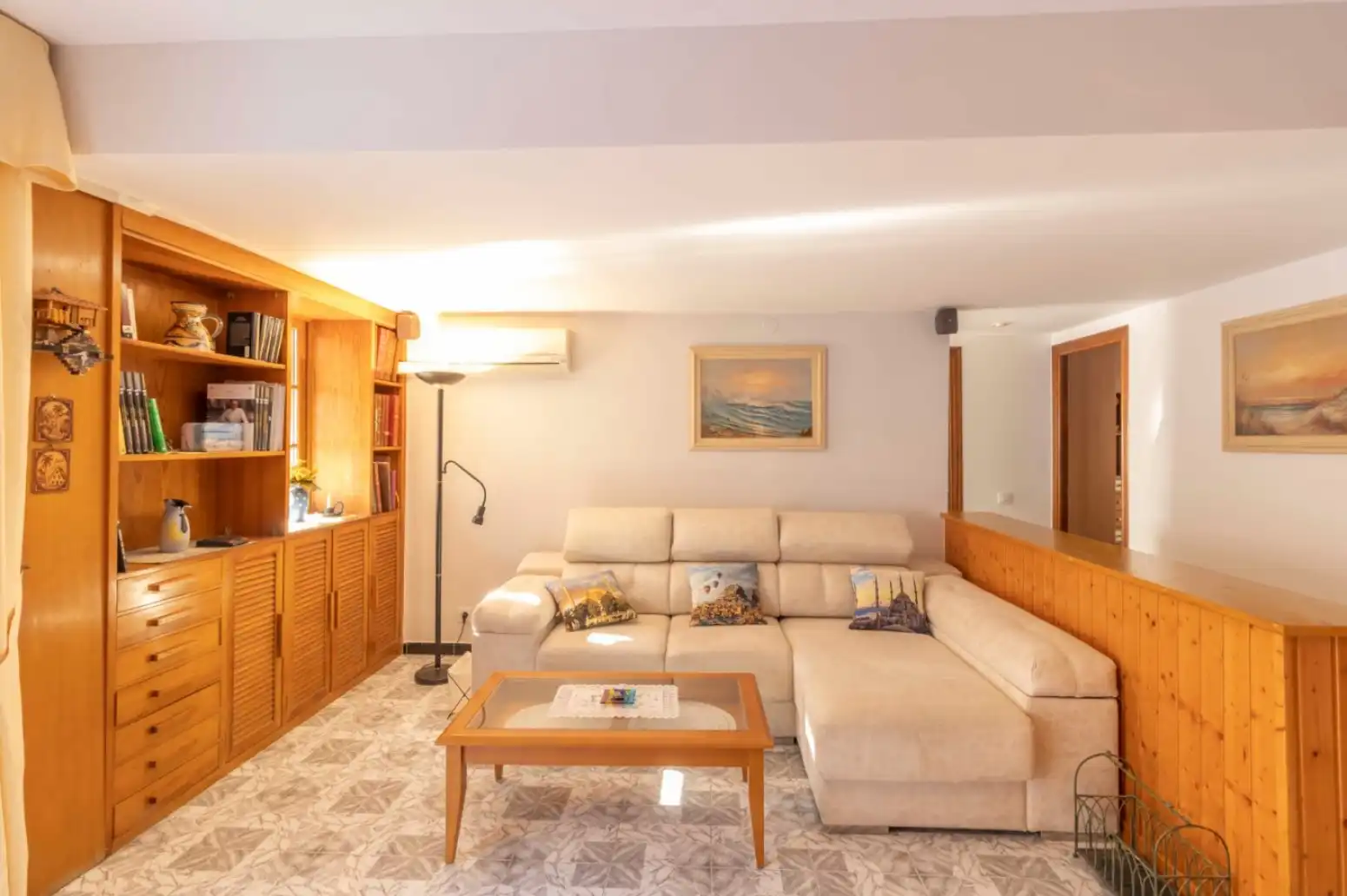 Sala d'estar de Pis de lloguer en Sevilla amb Aire condicionat, Terrassa i Traster