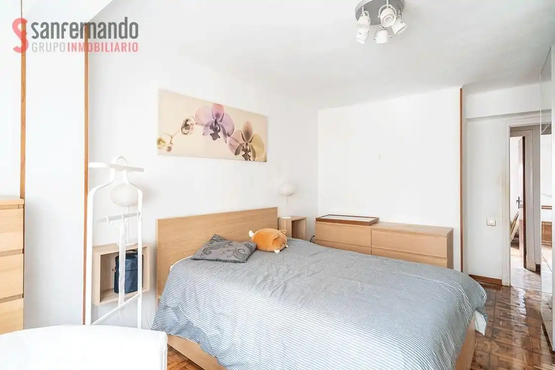 Bedroom of Flat for sale in Santander  with Balcony