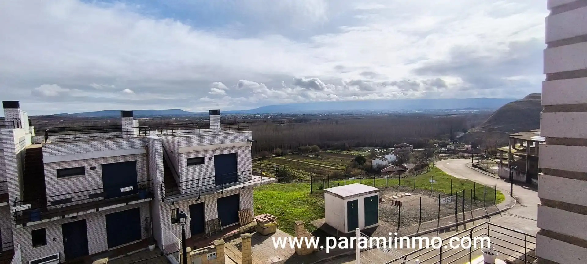 Casa o chalet en venta en Hormilleja con Calefacción, Jardín privado y Terraza