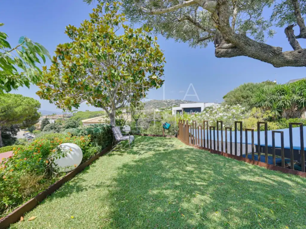 Jardín de Casa o chalet en venta en Castell d'Aro, Platja d'Aro i s'Agaró con Aire acondicionado, Calefacción y Jardín privado