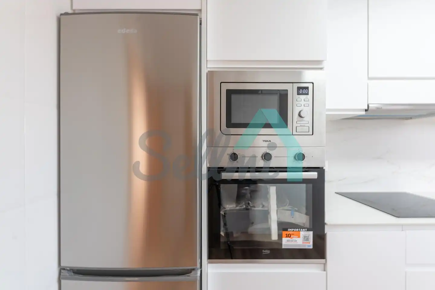 Kitchen of Flat for rent in Oviedo   with Heating and Storage room