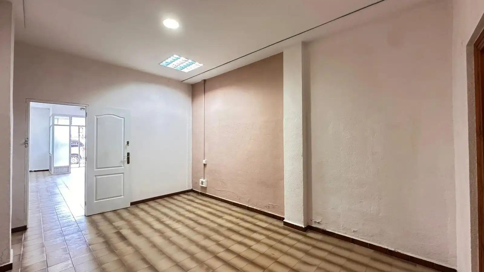 Gewerbefläche zum Verkauf in Calle del Farmacéutico Trullenque, imagen 10
