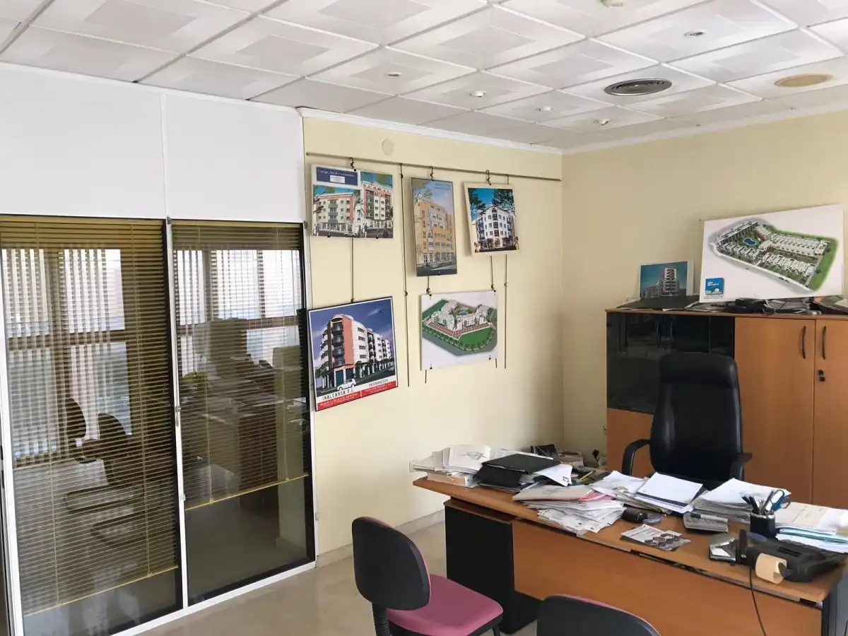 Bureau à louer à El Ejido Ciudad, imagen 4