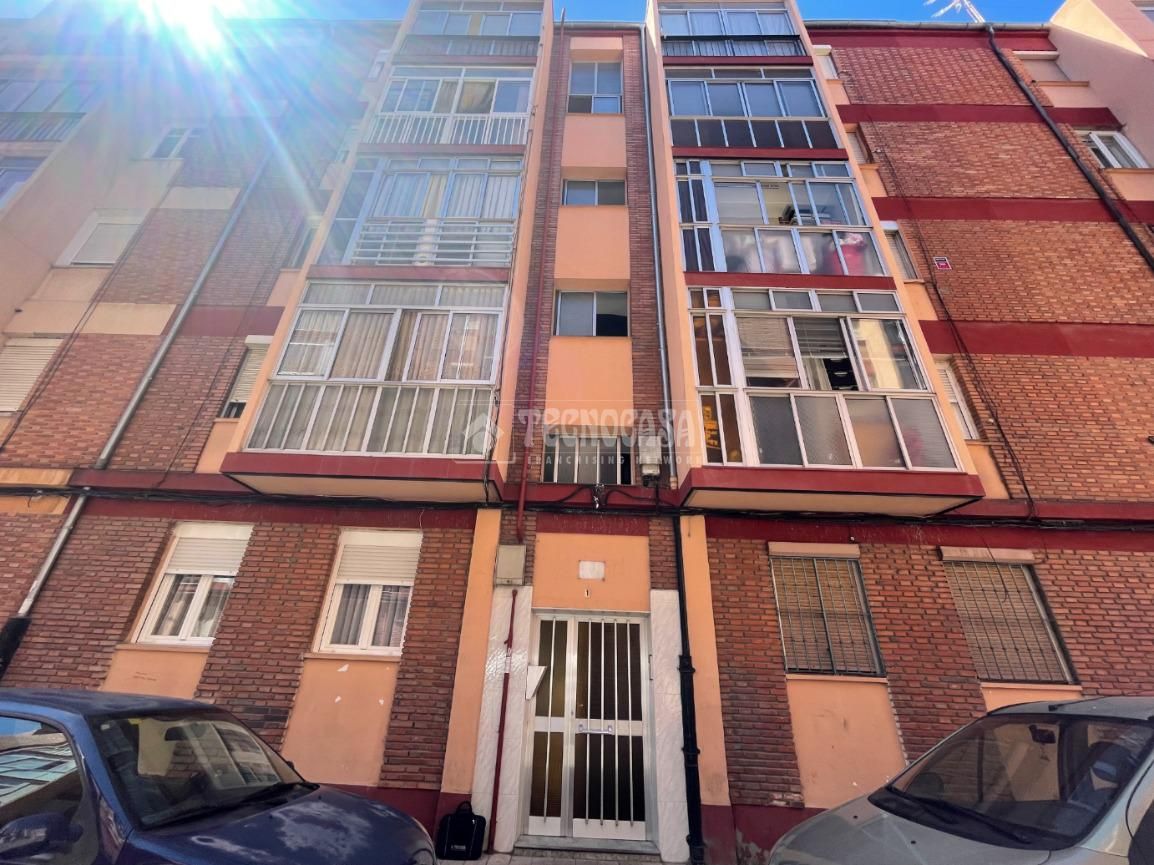 Exterior view of Flat for sale in Valladolid Capital