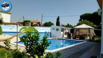 Piscina de Casa o xalet en venda en Chiclana de la Frontera amb Aire condicionat, Calefacció i Jardí privat