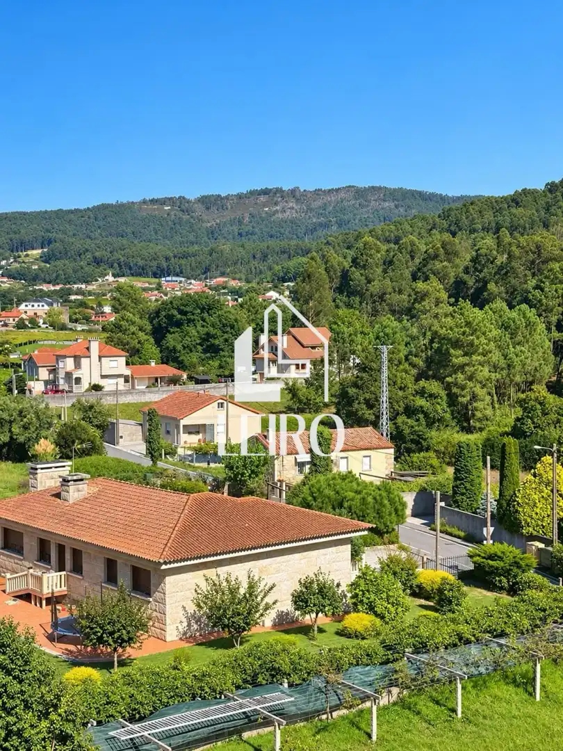 Exterior view of Attic for sale in Meaño, Pontevedra