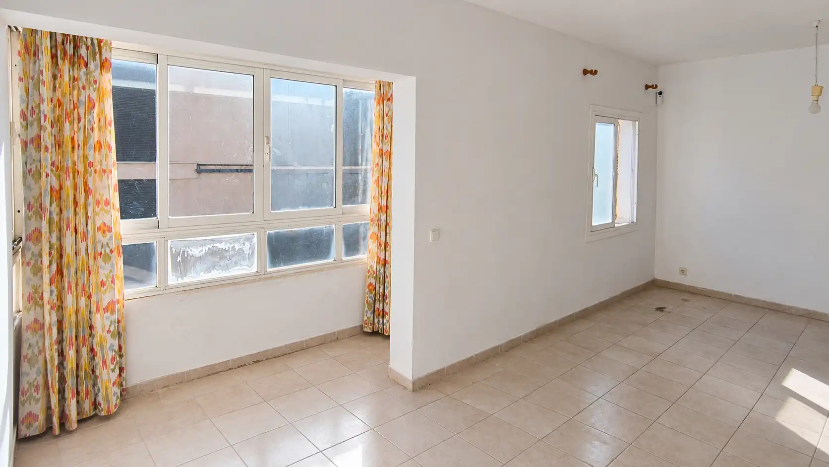 Appartamento con terrazza in vendita a Carrer de Mestral, imagen 5