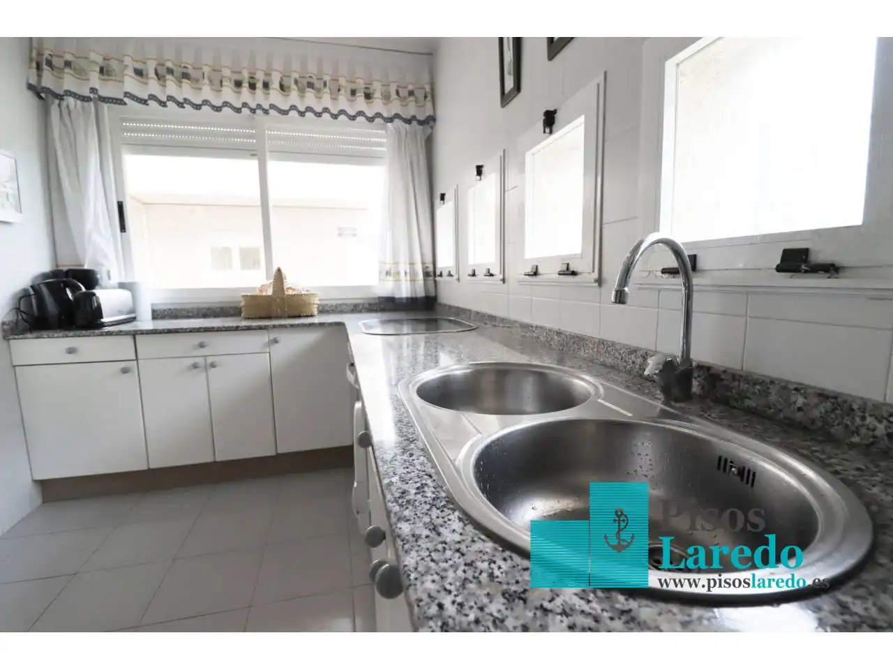 Houses for rent in Avenida Francia, El Puntal