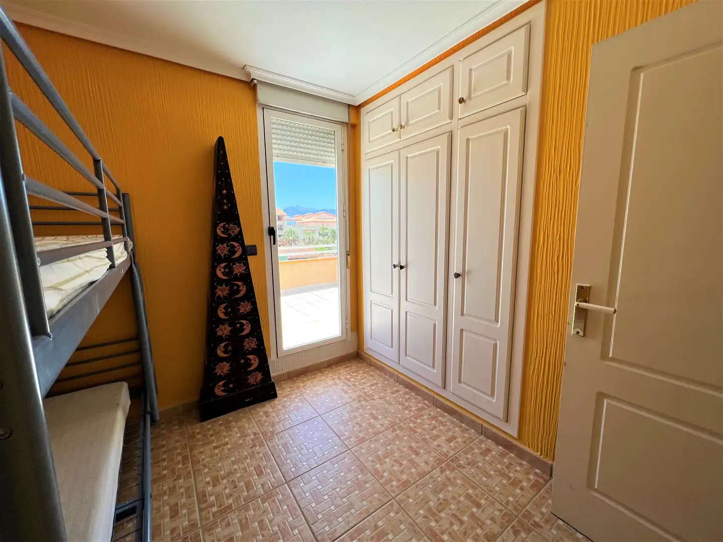 Àtic en venda en Dénia amb Aire condicionat, Calefacció i Jardí privat