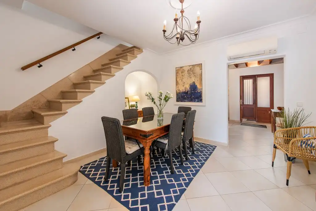Comedor de Casa adosada en venta en Pollença con Aire acondicionado, Jardín privado y Terraza