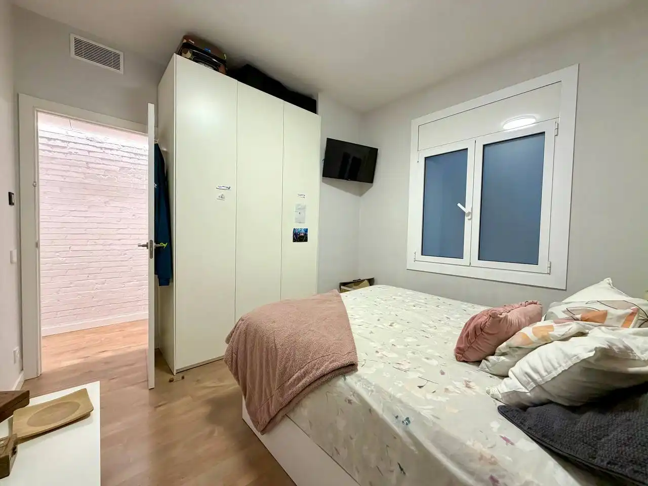 Habitación de Piso en venta en Barcelona con Calefacción, Balcón y Domótica