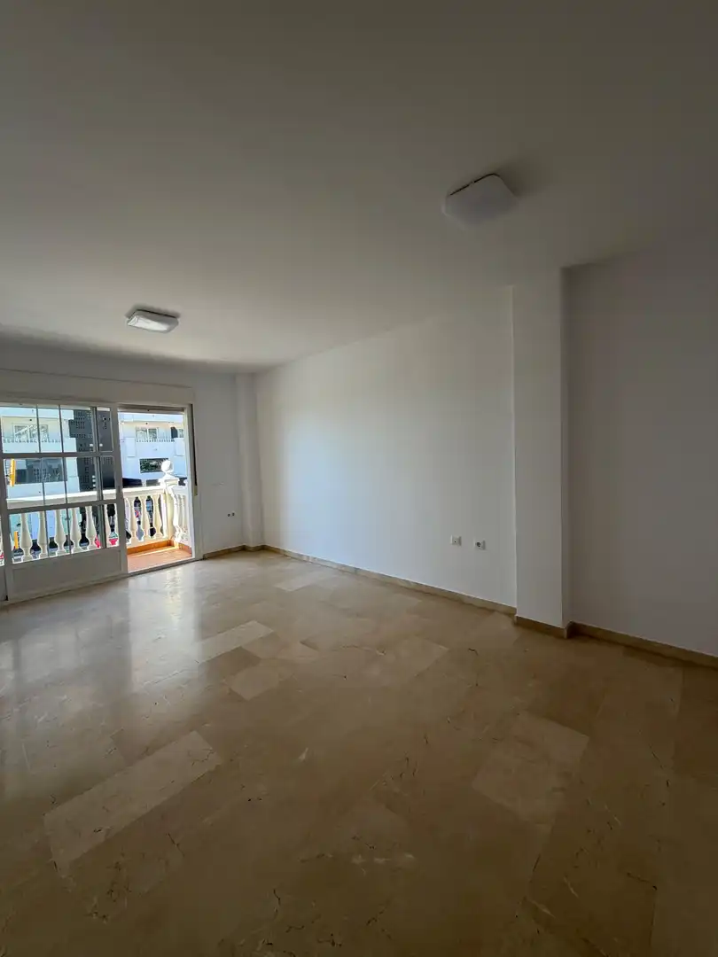Piso en venta en Rincón de la Victoria, Málaga