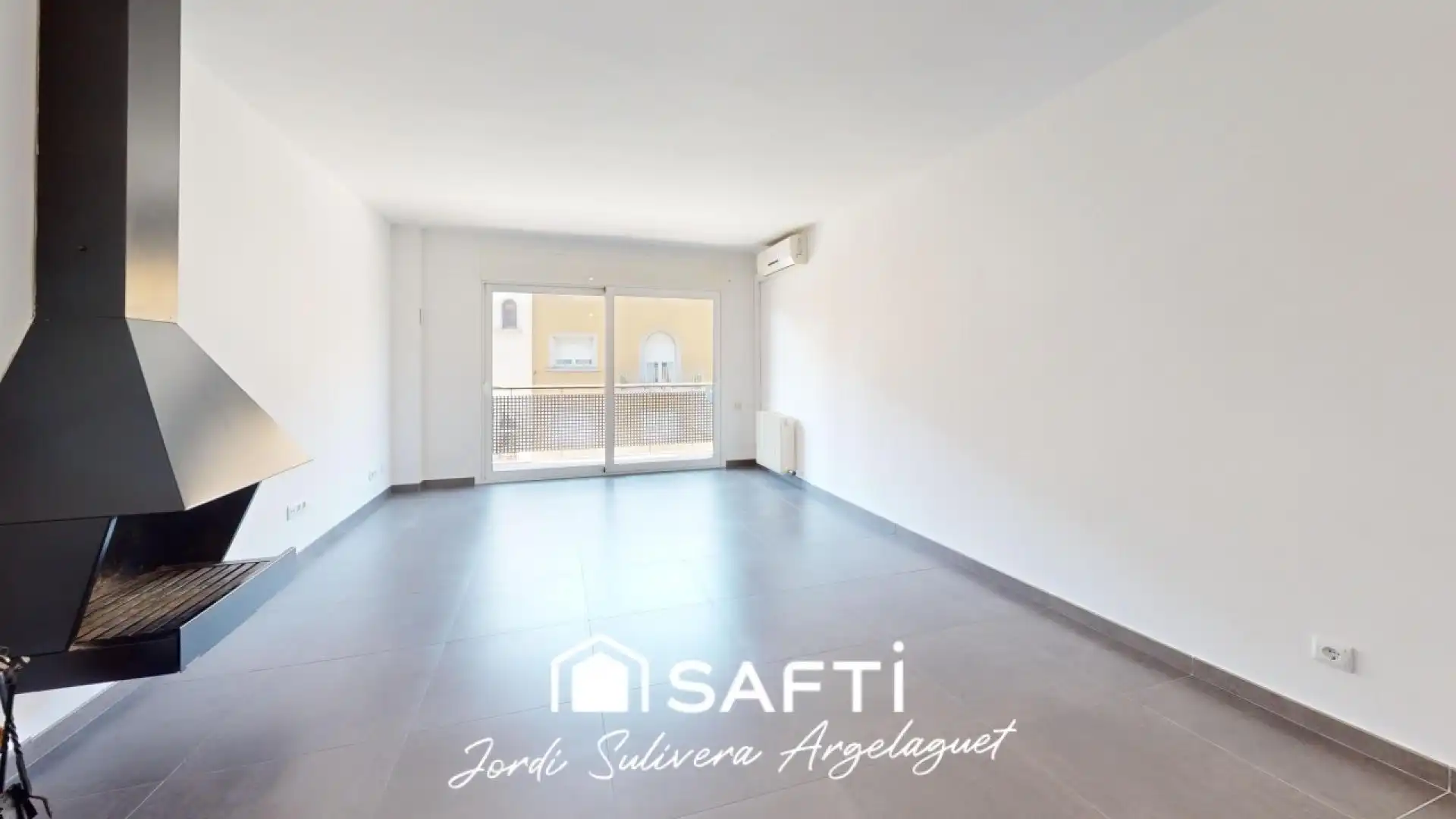 Vista exterior de Piso en venta en Girona con Aire acondicionado, Calefacción y Terraza