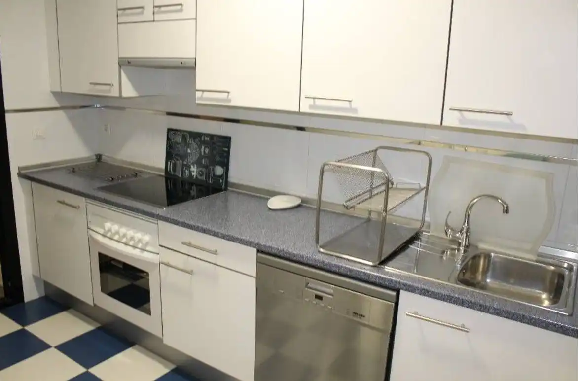 Cocina de Apartamento de alquiler en Ciudad Real con Aire acondicionado y Calefacción
