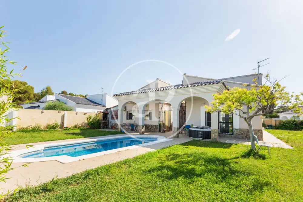 Exterior view of Houses for sale in Olocau  with Air Conditioner, Heating and Private garden