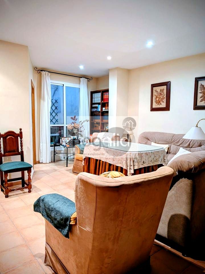 Sala d'estar de Casa o xalet en venda en  Sevilla Capital amb Aire condicionat, Calefacció i Terrassa