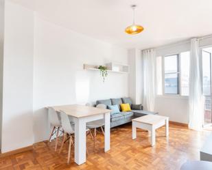 Sala d'estar de Apartament de lloguer en  Barcelona Capital amb Aire condicionat